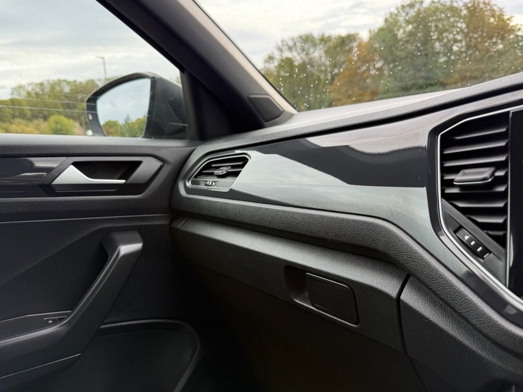 Used Volkswagen T-Roc 2019 for sale - 76338392: Photo 47