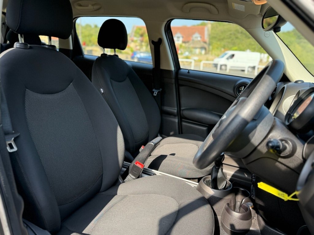 Used MINI Hatch 2019 for sale - 76338395: Photo 8