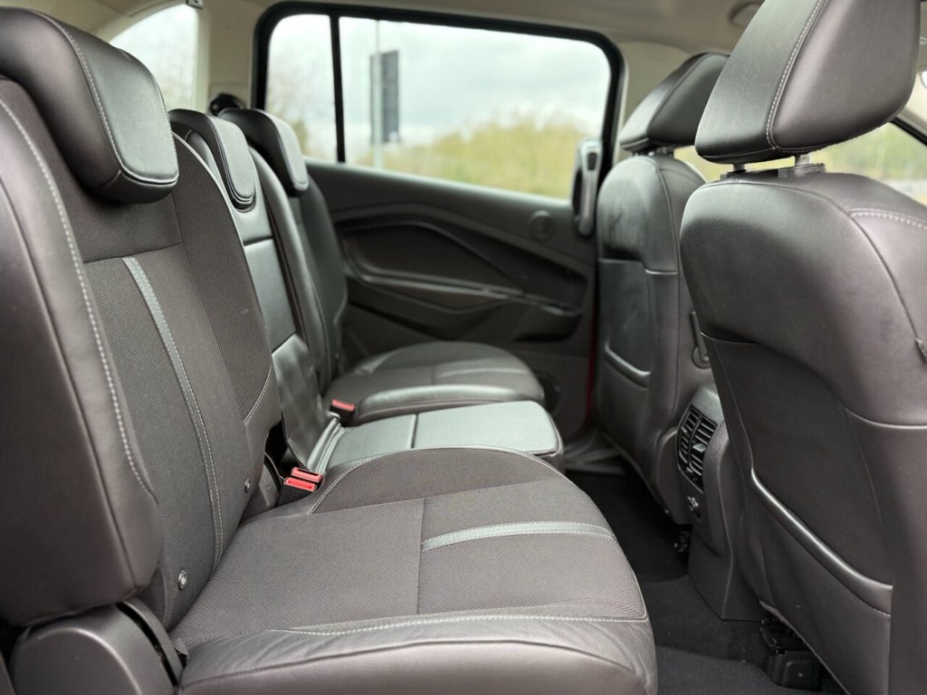 Used Ford Grand C-Max 2018 for sale - 77250533: Photo 19