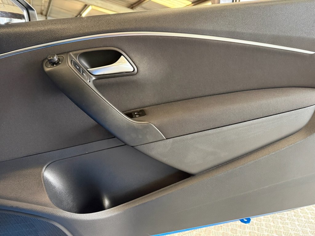 Used Volkswagen Polo 2014 for sale - 77227311: Photo 22