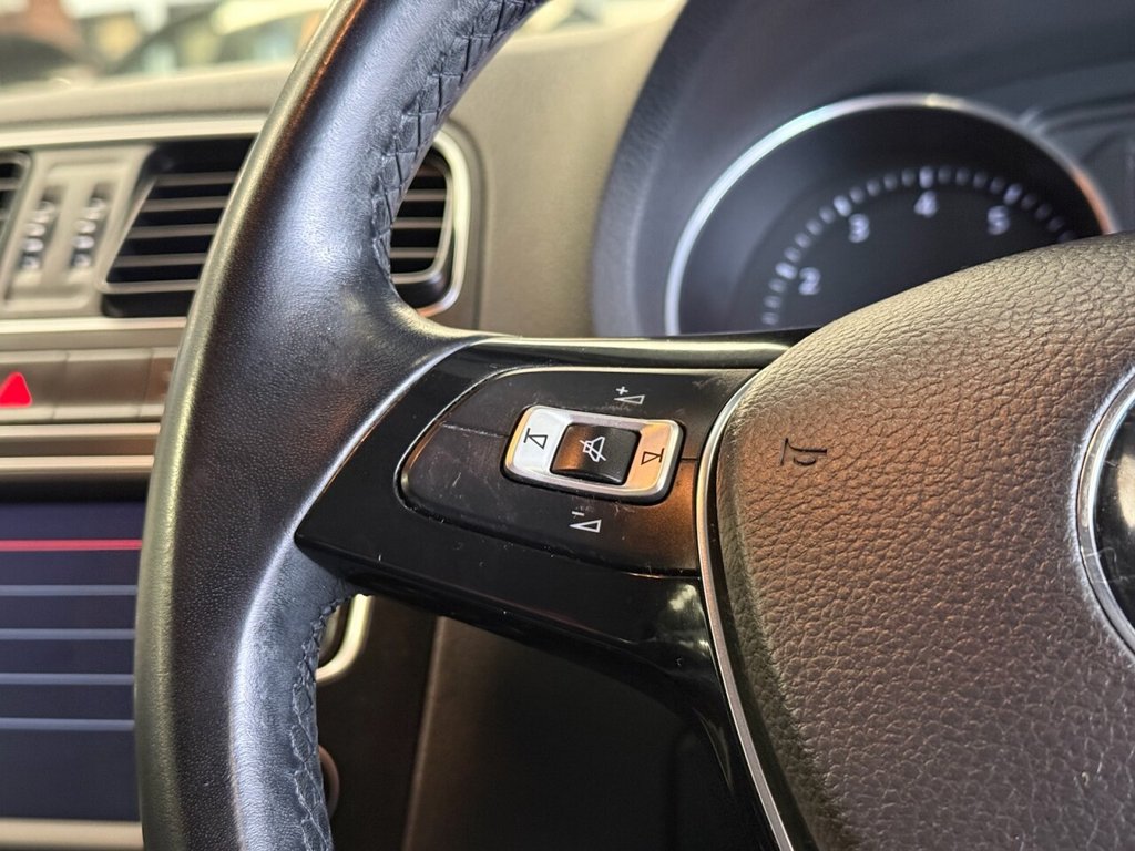 Used Volkswagen Polo 2014 for sale - 77227311: Photo 33