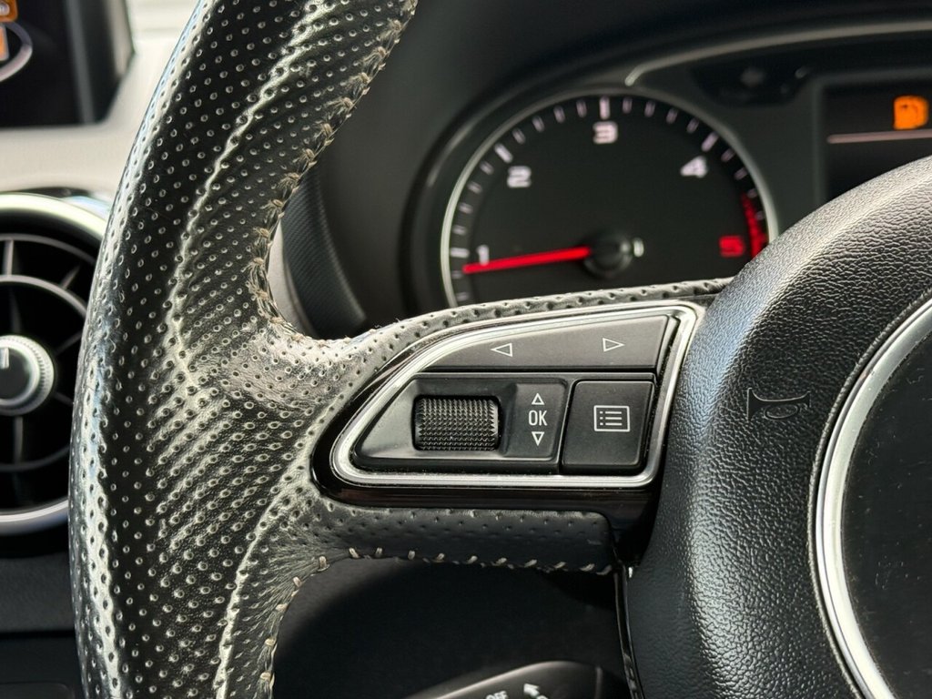 Used Audi A1 2014 for sale - 77250171: Photo 32