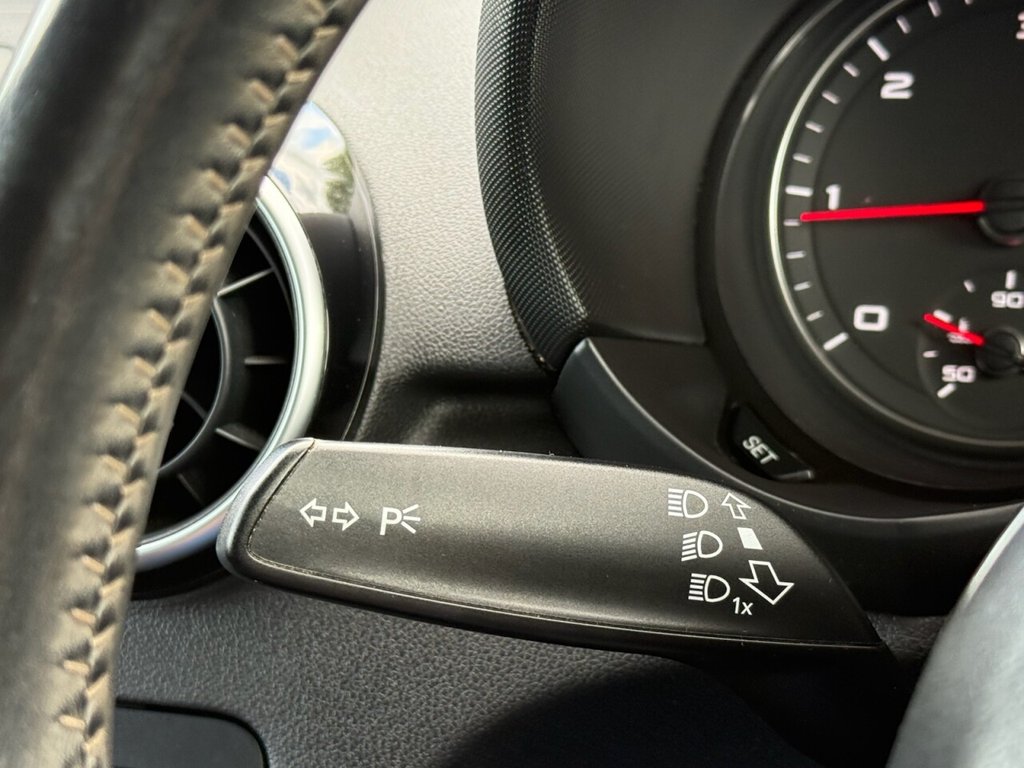 Used Audi A1 2014 for sale - 77250171: Photo 35