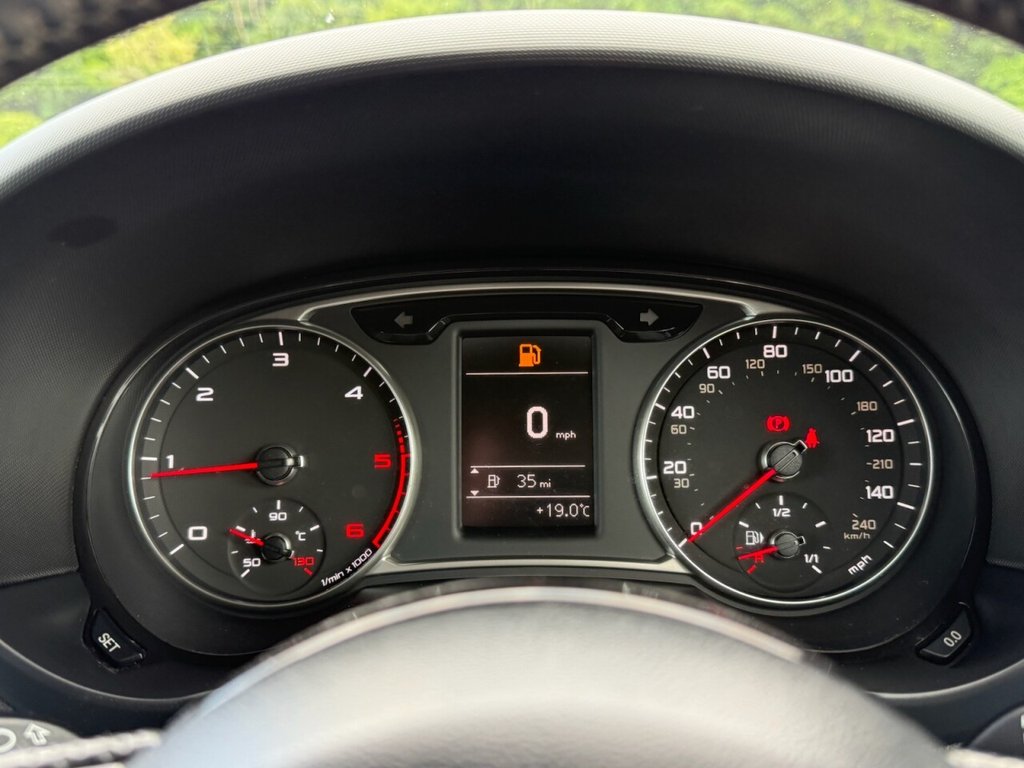 Used Audi A1 2014 for sale - 77250171: Photo 37