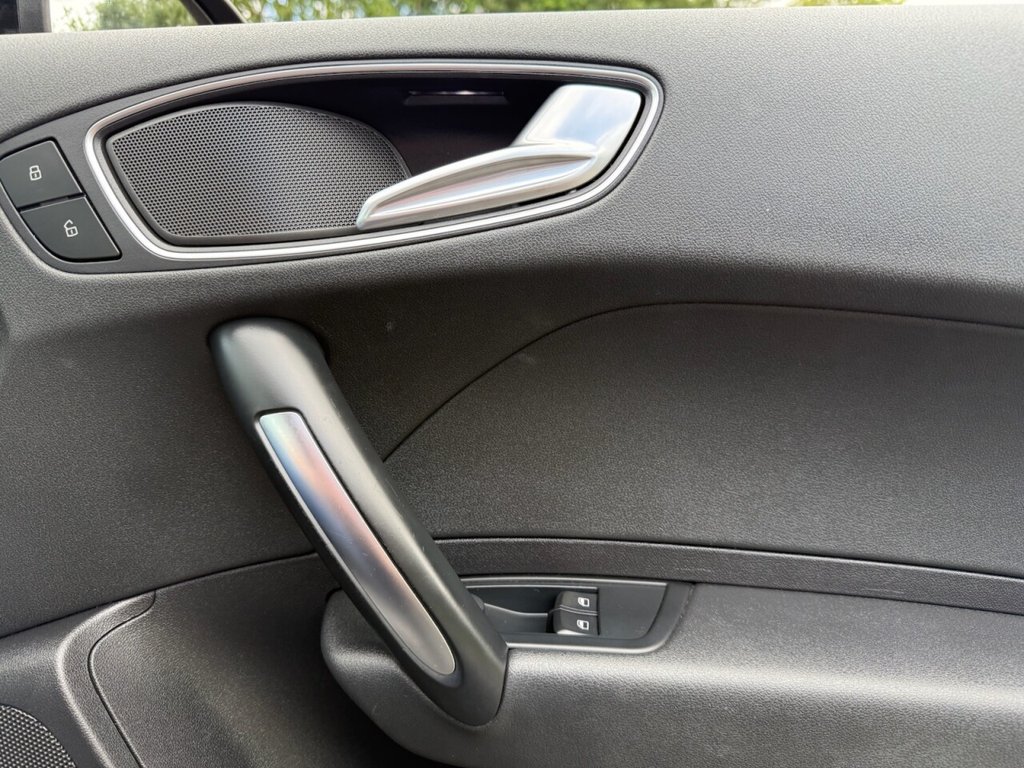 Used Audi A1 2014 for sale - 77250171: Photo 40