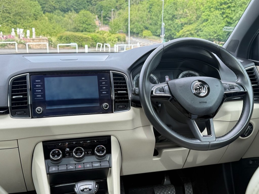 Used Skoda Karoq 2019 for sale - 76338346: Photo 2