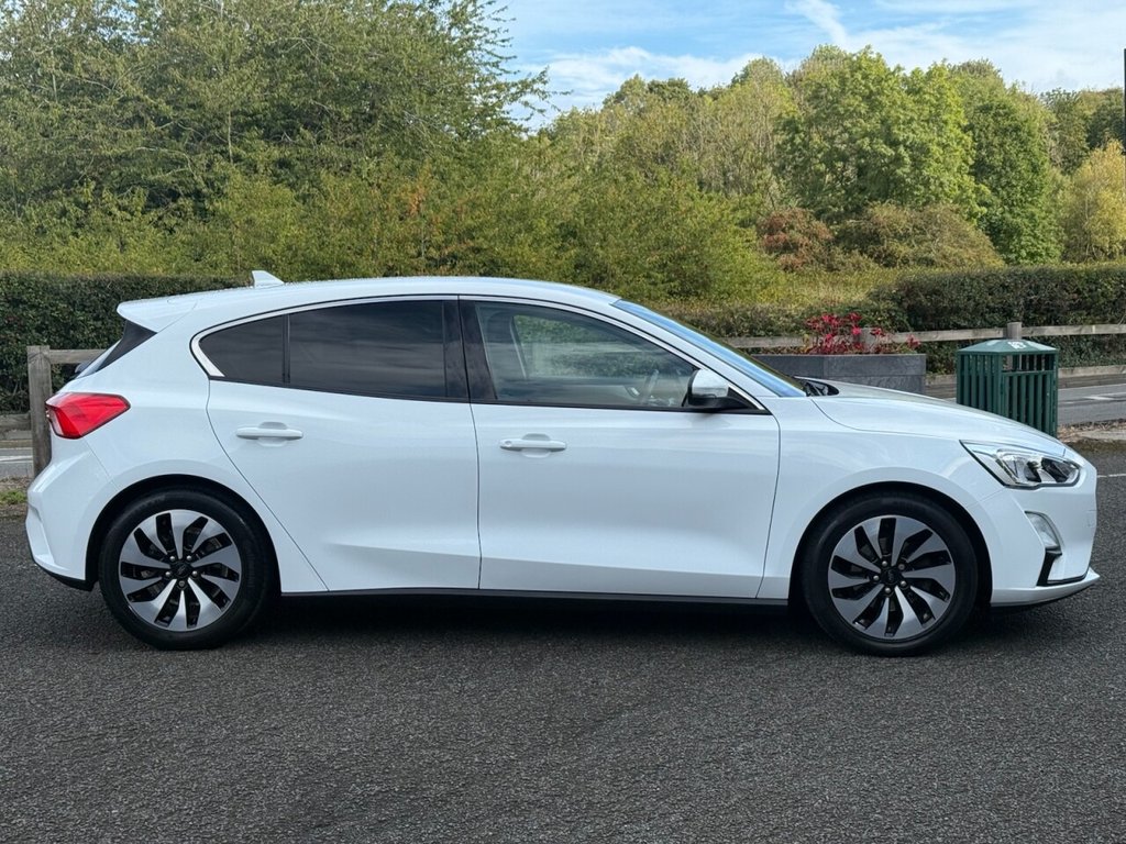 Used Ford Focus 2018 for sale - 76338394: Photo 9