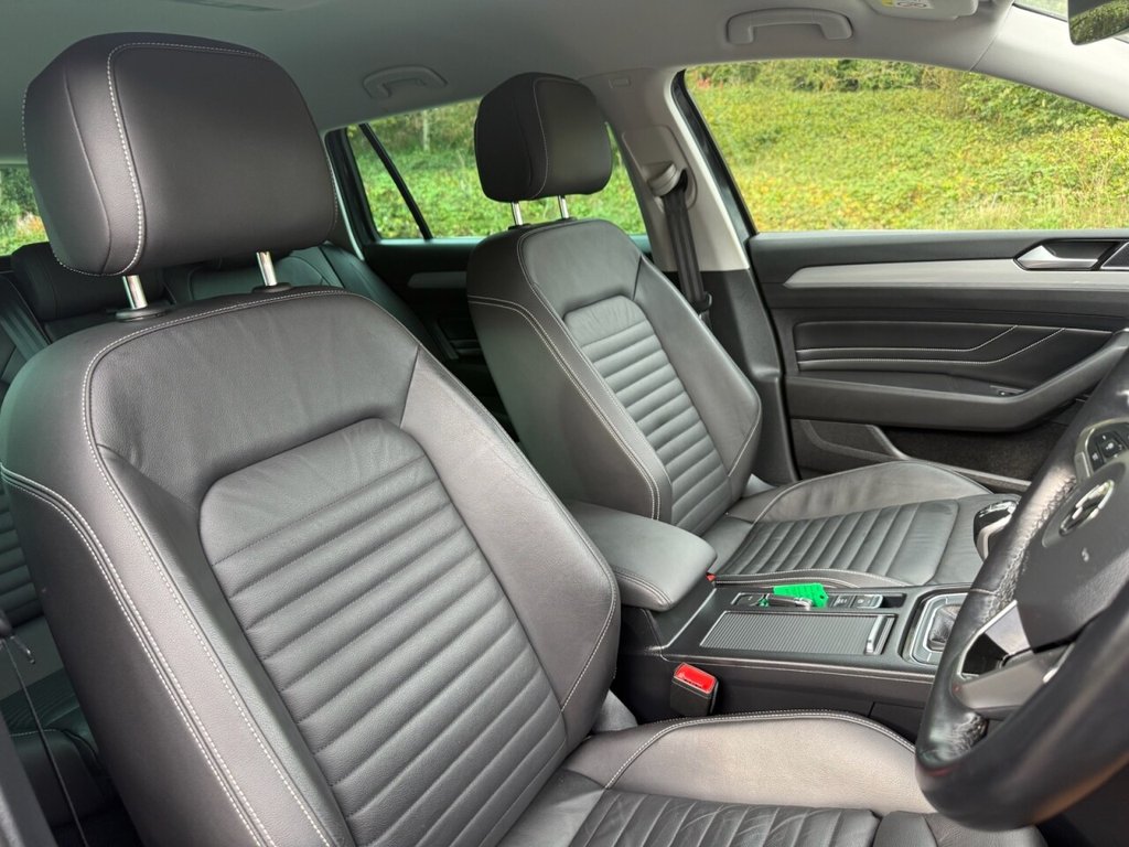 Used Volkswagen Passat 2020 for sale - 76338389: Photo 3