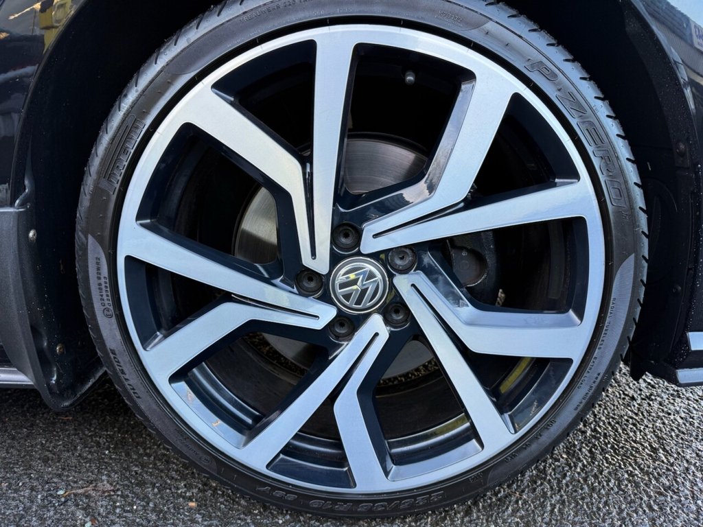 Used Volkswagen Golf 2017 for sale - 76590932: Photo 7