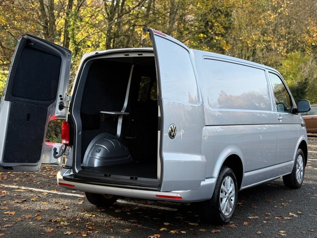 Used Volkswagen Transporter 2021 for sale - 77161717: Photo 26