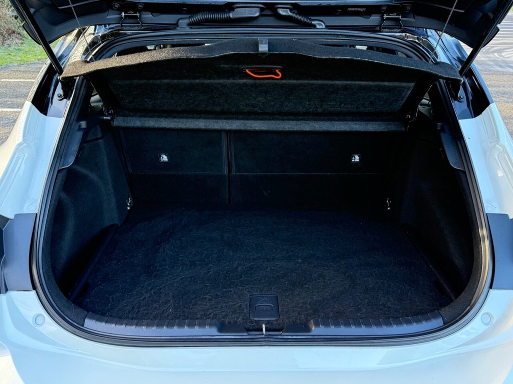 Used Toyota Corolla 2020 for sale - 77167269: Photo 6