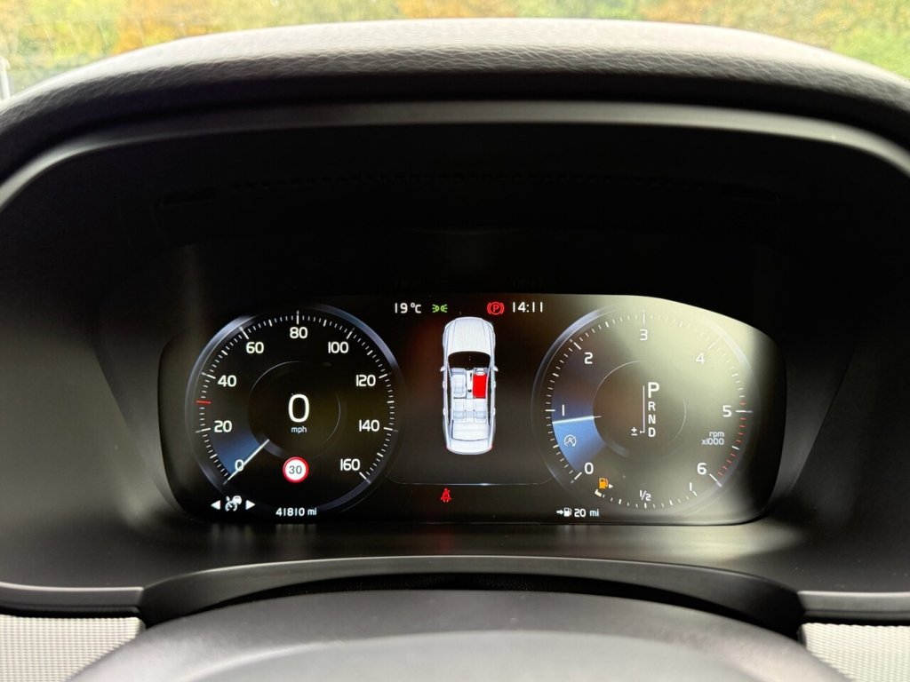 Used Volvo S90 2018 for sale - 76338379: Photo 45