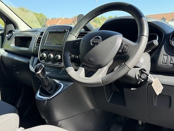 Used Nissan NV300 2020 for sale - 78716089: Photo