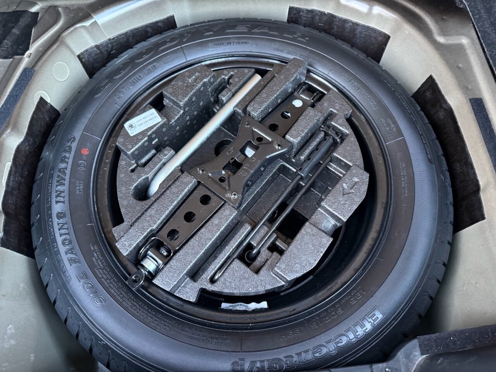 Used Skoda Kamiq 2023 for sale - 76768671: Photo 15