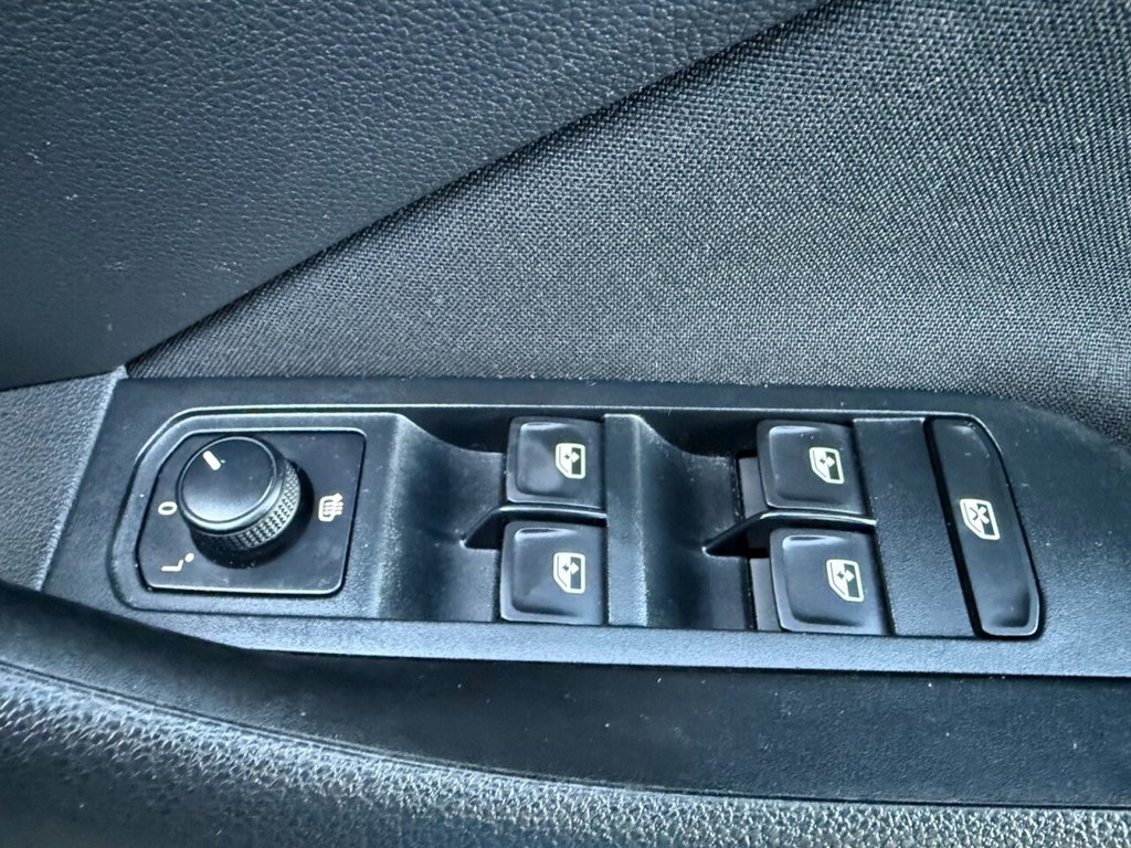 Used Skoda Kamiq 2023 for sale - 76768671: Photo 29