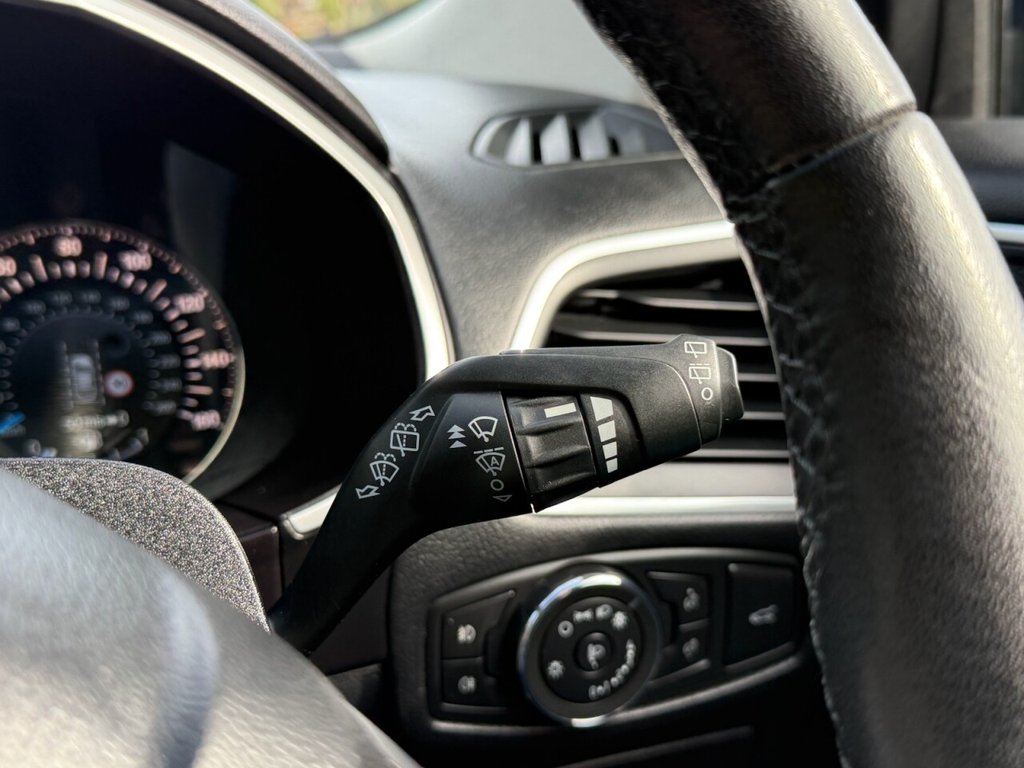 Used Ford Edge 2017 for sale - 76338368: Photo 40