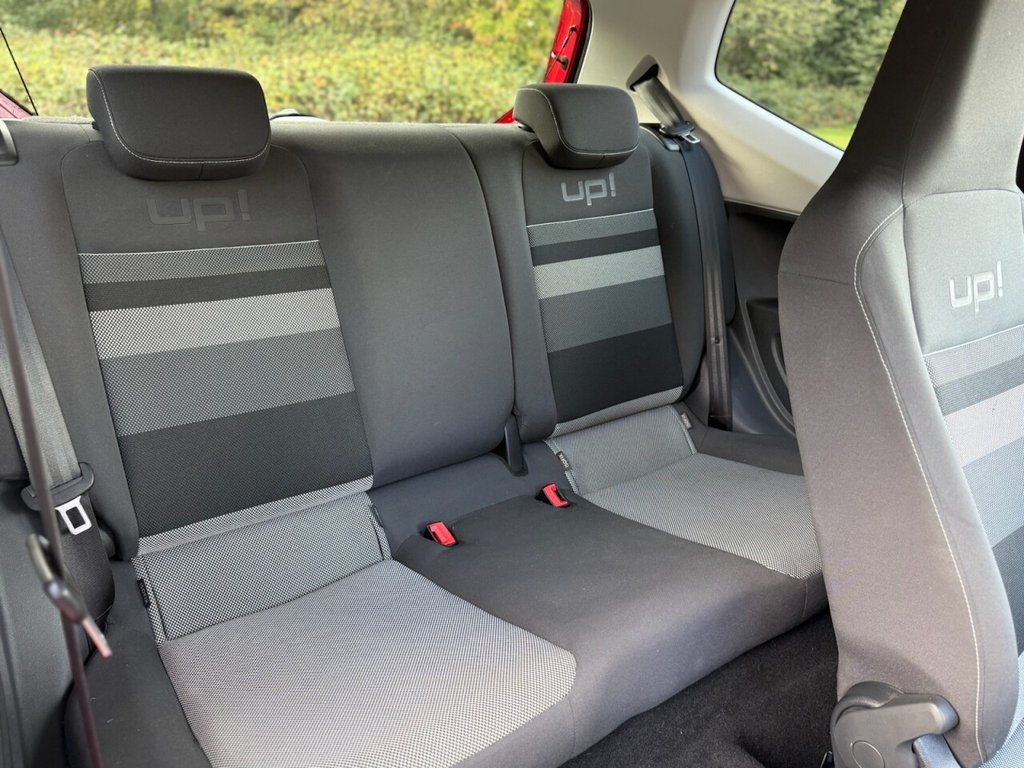 Used Volkswagen up! 2016 for sale - 76338369: Photo 21