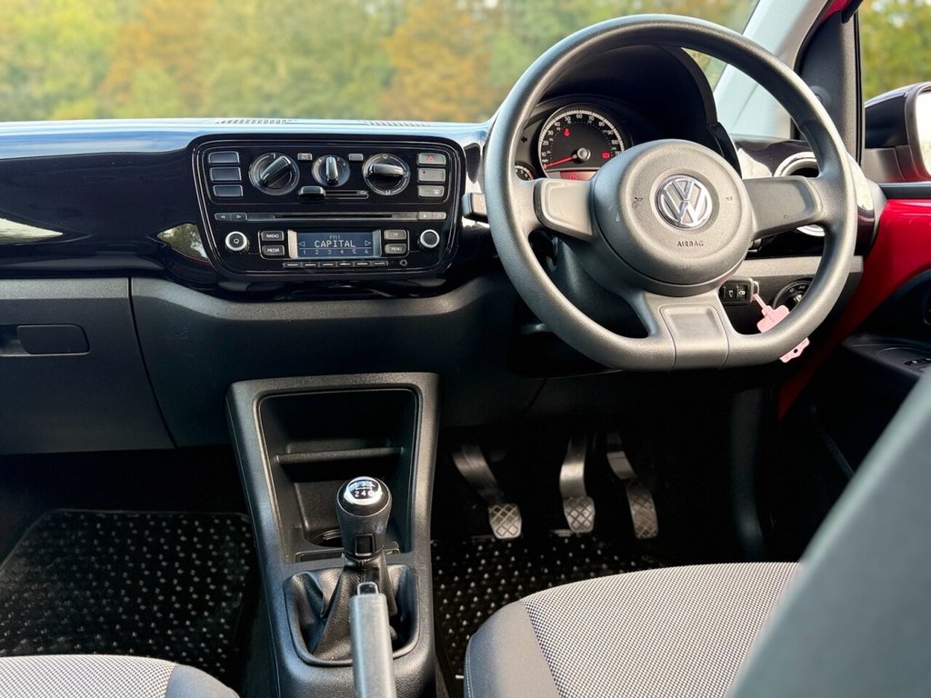 Used Volkswagen up! 2016 for sale - 76338369: Photo 23