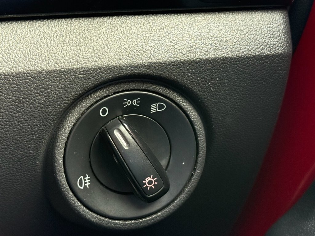 Used Volkswagen up! 2016 for sale - 76338369: Photo 35