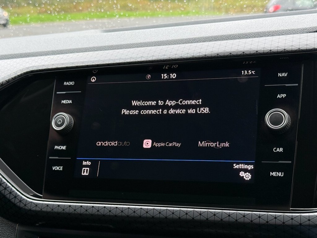 Used Volkswagen T-Cross 2019 for sale - 76406704: Photo 4