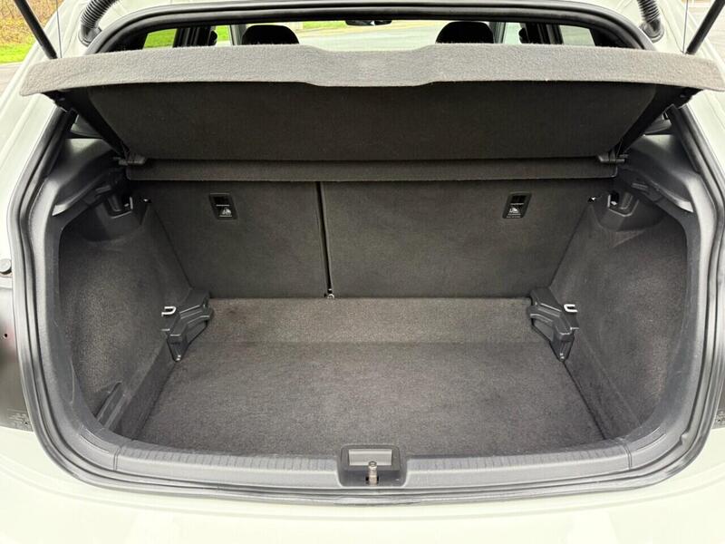 Used Volkswagen Polo 2022 for sale - 77850812: Photo 18