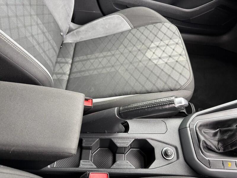 Used Volkswagen Polo 2022 for sale - 77850812: Photo 28