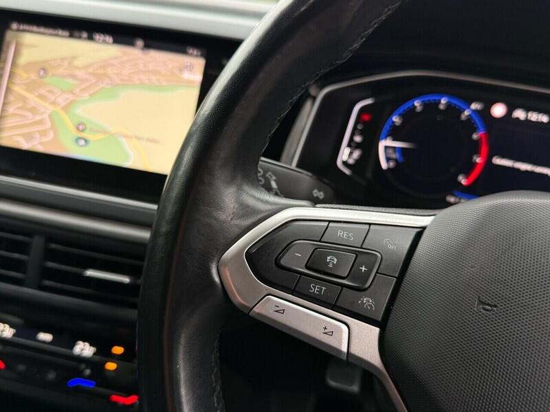 Used Volkswagen Polo 2022 for sale - 77850812: Photo 30