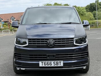 Used Volkswagen Transporter Shuttle 2018 for sale - 79435904: Photo