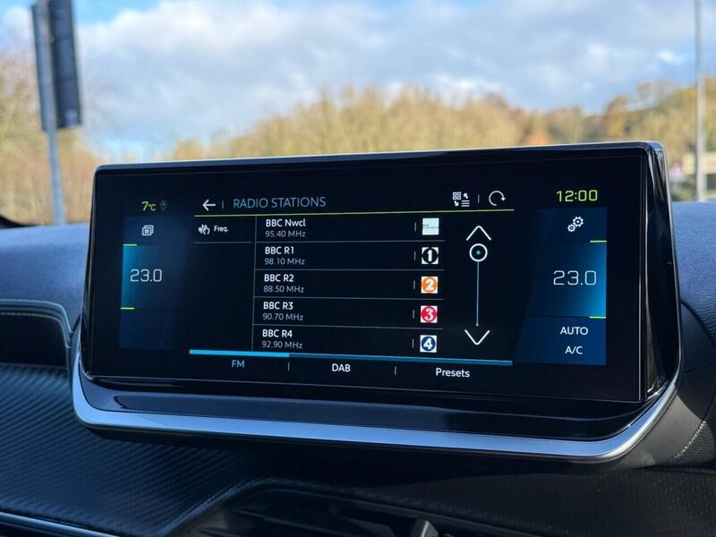 Used Peugeot 208 2023 for sale - 77850800: Photo 25