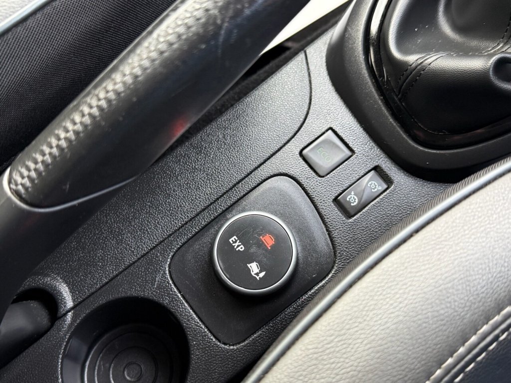 Used Renault Captur 2016 for sale - 77241734: Photo 30