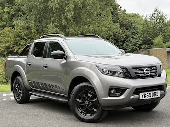 Used Nissan Navara 2020 for sale - 79409838: Photo