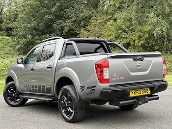 Used Nissan Navara 2020 for sale - 79409838: Photo