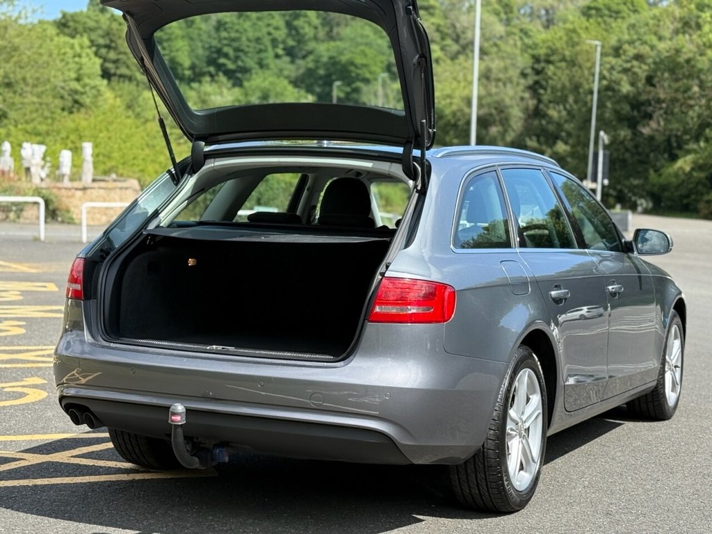 Used Audi A4 2012 for sale - 76604422: Photo 9