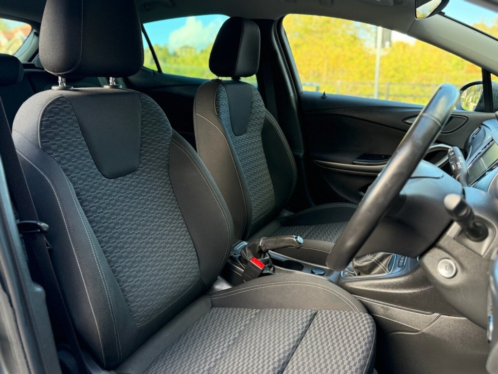 Used Vauxhall Astra 2019 for sale - 76338403: Photo 9