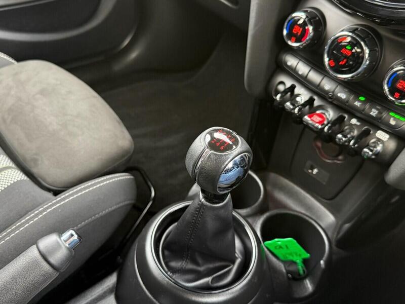 Used MINI Hatch 2021 for sale - 77850901: Photo 30