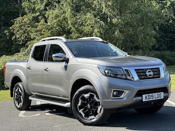 Used Nissan Navara 2019 for sale - 79142833: Photo