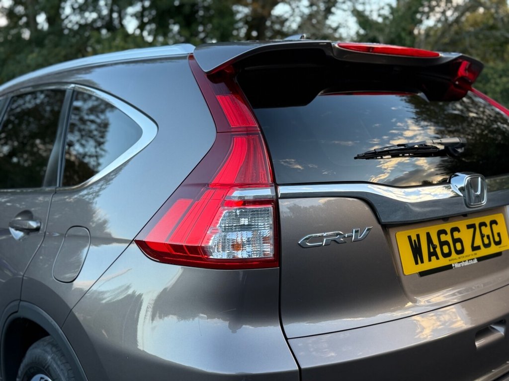 Used Honda CR-V 2016 for sale - 76338411: Photo 44