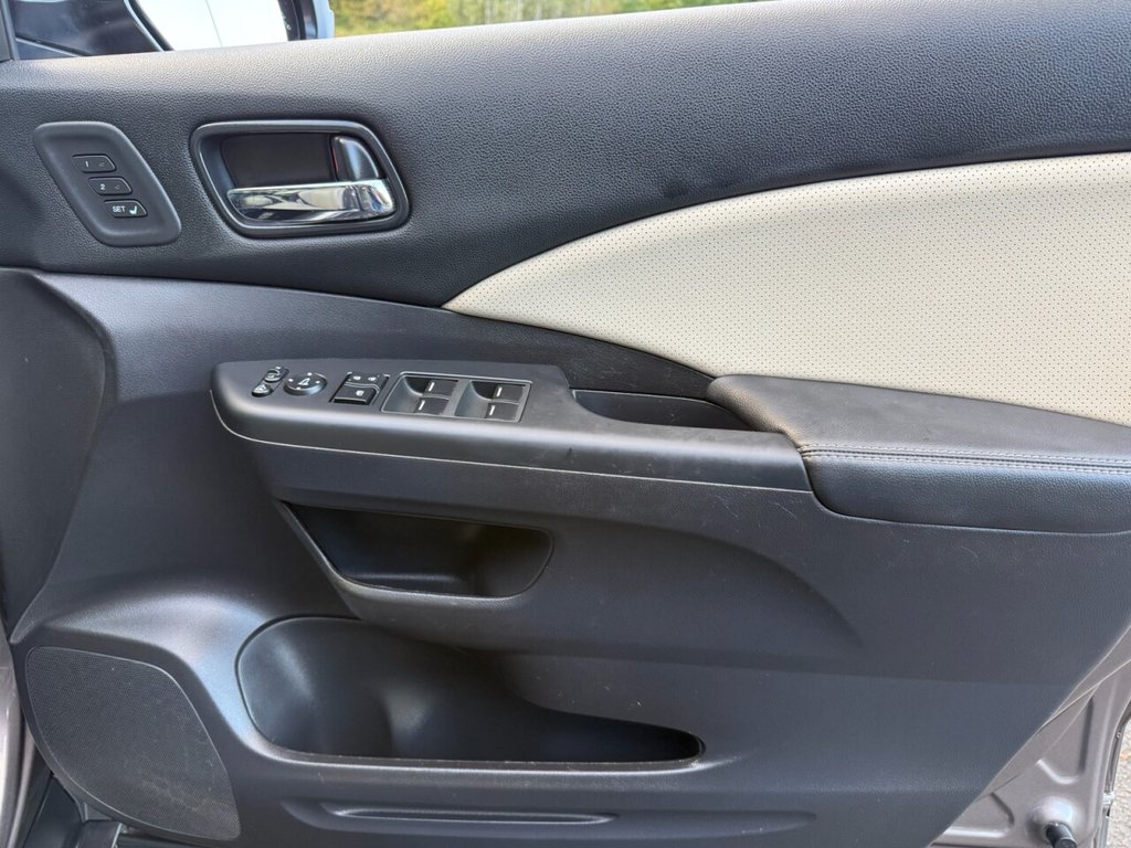 Used Honda CR-V 2016 for sale - 76338411: Photo 48