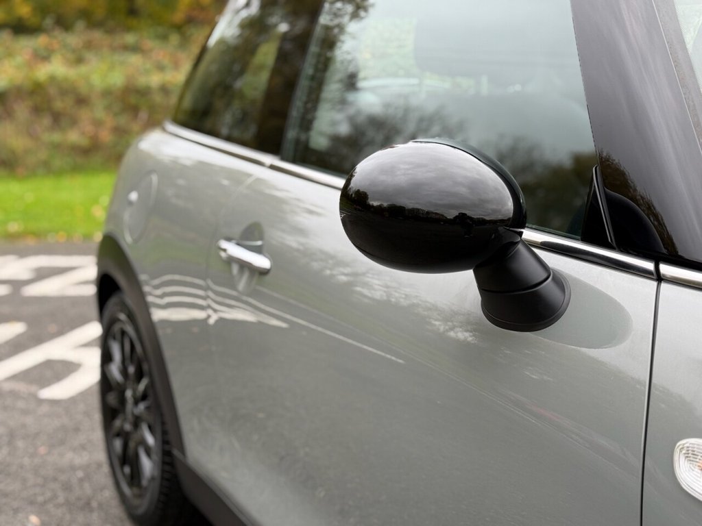 Used MINI Hatch 2017 for sale - 76417820: Photo 35