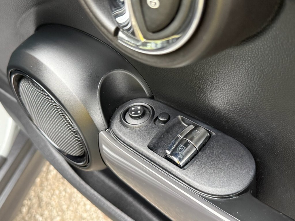 Used MINI Hatch 2017 for sale - 76417820: Photo 43