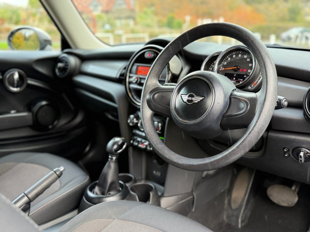 Used MINI Hatch 2017 for sale - 76417820: Photo 8