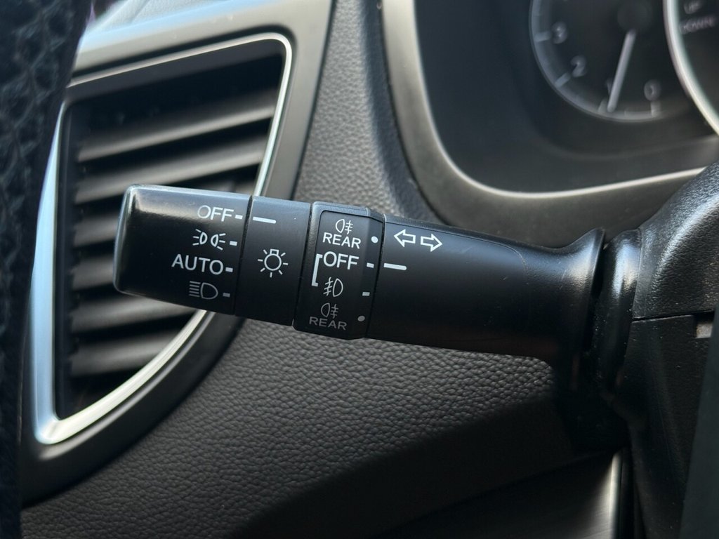 Used Honda CR-V 2018 for sale - 76338370: Photo 28