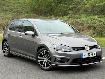 Volkswagen - Golf