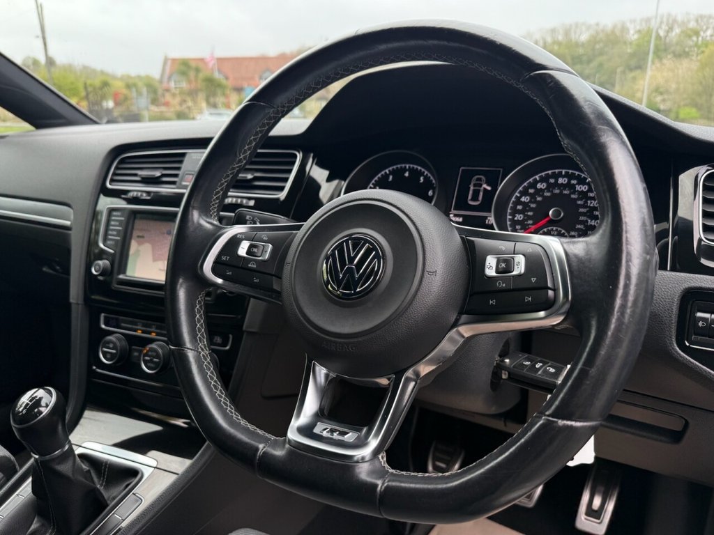 Used Volkswagen Golf 2016 for sale - 76338358: Photo 20