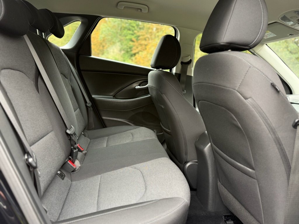 Used Hyundai i30 2021 for sale - 76338400: Photo 17