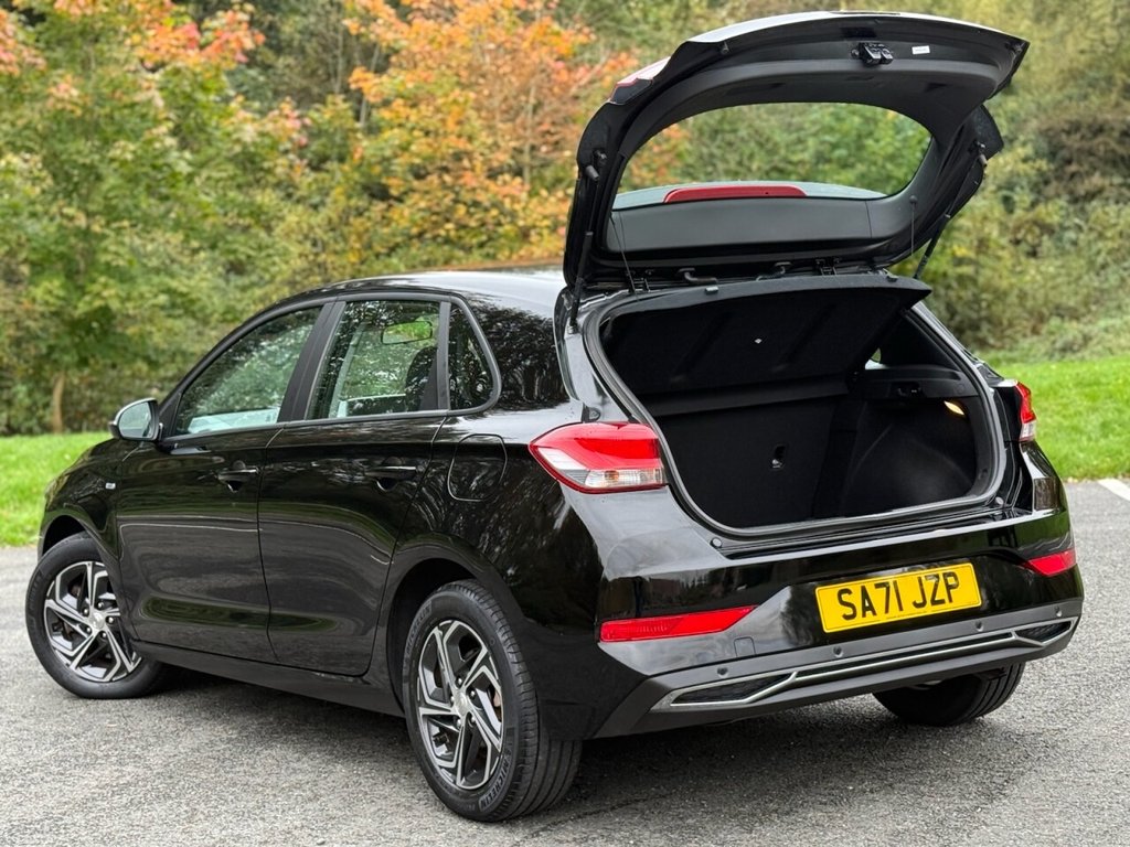 Used Hyundai i30 2021 for sale - 76338400: Photo 22