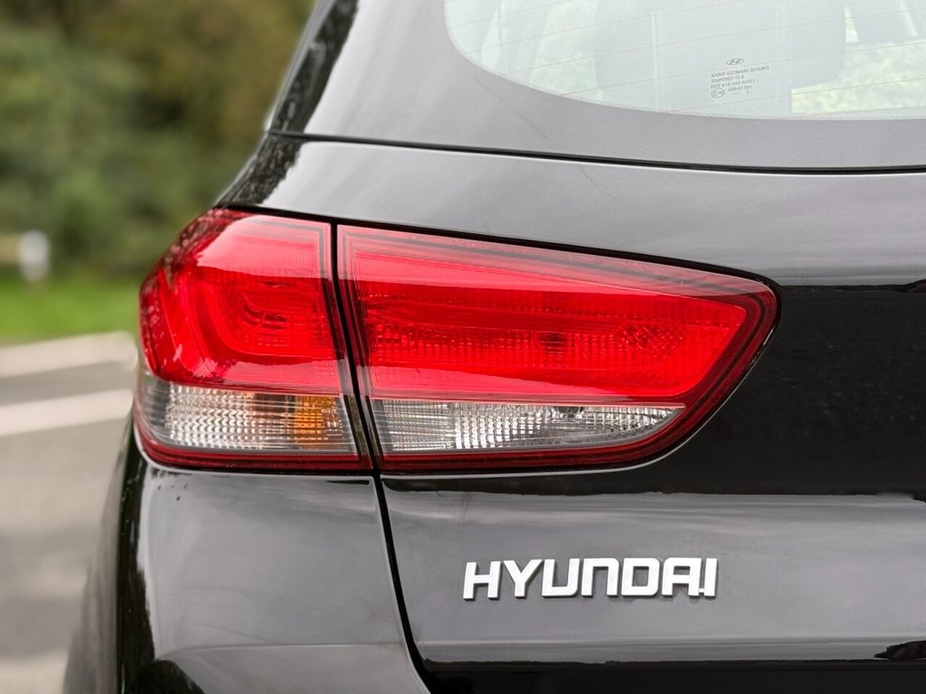 Used Hyundai i30 2021 for sale - 76338400: Photo 42