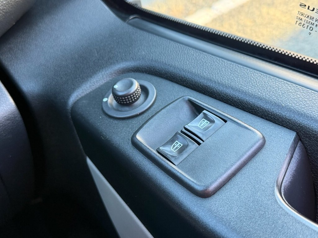 Used Nissan NV300 2019 for sale - 77065365: Photo 35