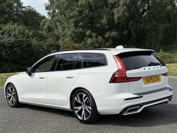 Used Volvo V60 2019 for sale - 79376655: Photo