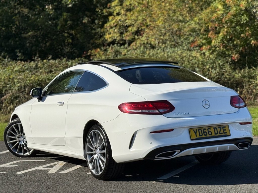 Used Mercedes-Benz C Class 2016 for sale - 76338386: Photo 3